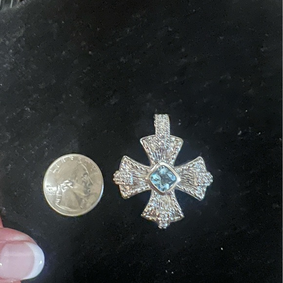 Judith Ripka sterling silver pendant - Picture 6 of 6